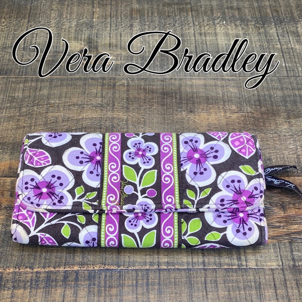 VERA BRADLEY PLUM PETAL MAGNET FOLDING ID WALLET